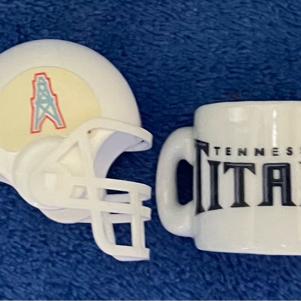 VINTAGE Mini Houston Oilers Football Helmet & Mini Tennessee Titans Coffee Cup